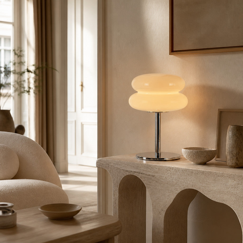 Lampe à poser en verre à abat-jour arrondi, variation progressive de la lumière